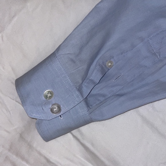 Banana Republic Men’s Dress Shirt - Picture 3 of 4